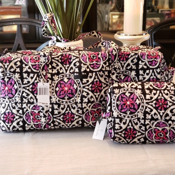 NWT Vera Bradley 2 piece travel set - Picture 2 of 8